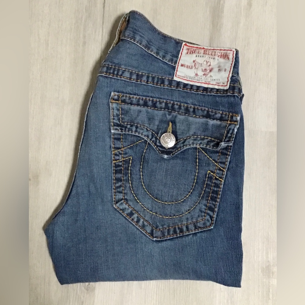 True Religion Ricky Big T Loose Fit Distressed Wash Yellow Stitching Jeans 34